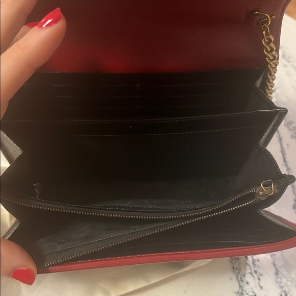 Gucci Black and Red Quilted Crossbody Bag - Picture 8 of 10